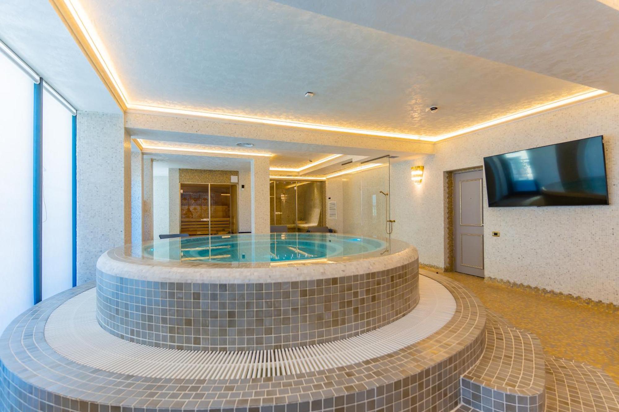 מאמאיה W Regal Boutique Hotel&Spa מראה חיצוני תמונה